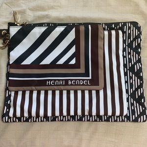Henri Bendel Travel Set